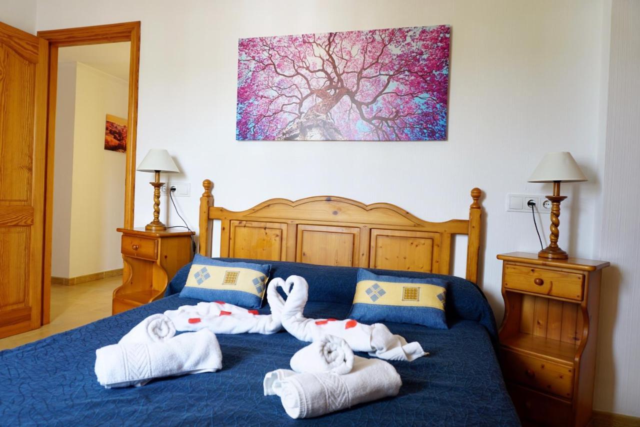 Apartamentos Punta Prima Beach Eksteriør billede
