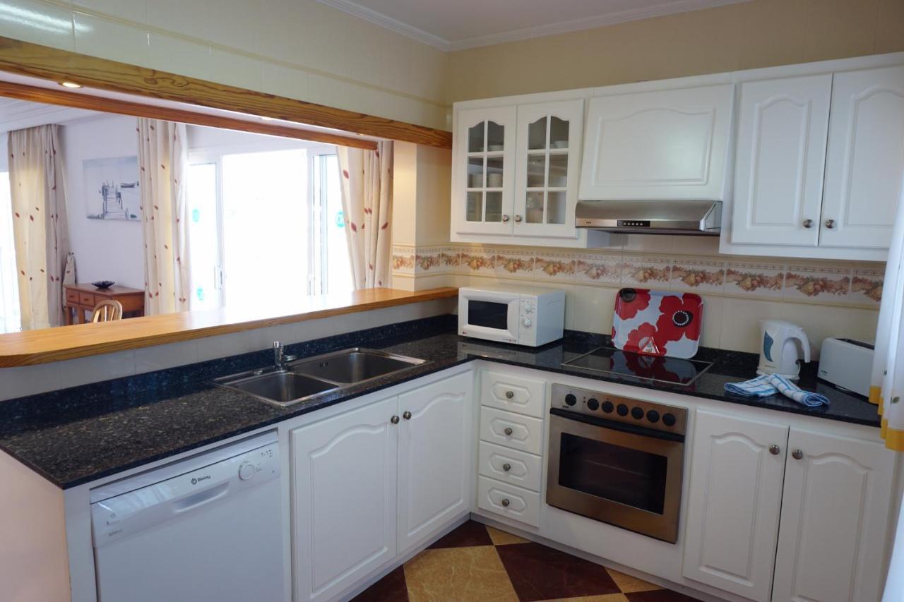 Apartamentos Punta Prima Beach Eksteriør billede