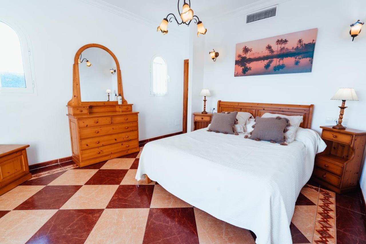 Apartamentos Punta Prima Beach Eksteriør billede
